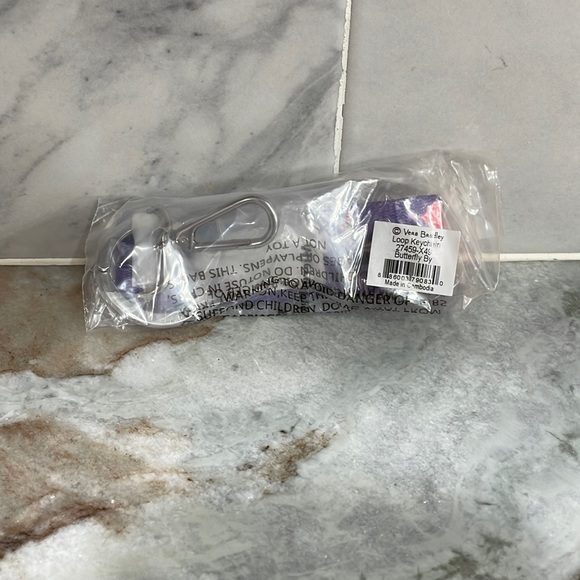 BNWT Vera Bradley Loop Keychain Butterfly By Printed Webbing - Picture 5 of 5